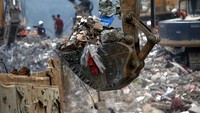 Insiden yang terjadi pada Minggu (20/12) ini memicu kemarahan publik terhadap kegagalan otoritas setempat untuk menjamin keselamatan di sekitar kawasan industri. Kim Kyung-Hoon/Reuters/detikcom. 