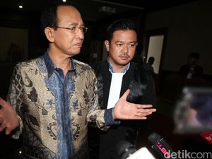 PPP Muktamar Bandung Diperpanjang, Emron Pangkapi dkk Jenguk SDA