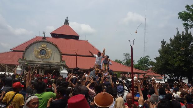 7 Tradisi Unik Maulid Nabi di Indonesia, Si Kecil Perlu Tahu