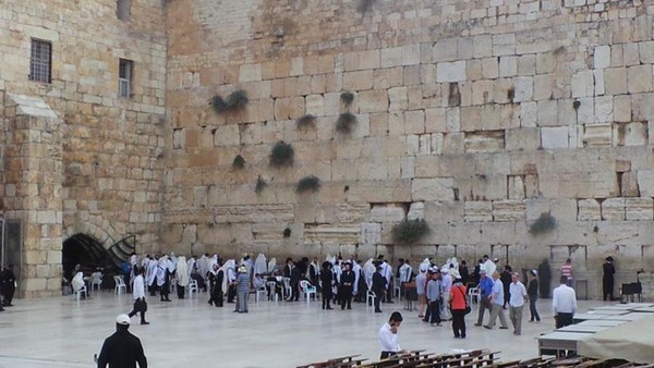 Mengenal Tembok Ratapan, Tempat Suci Bagi Orang Yahudi