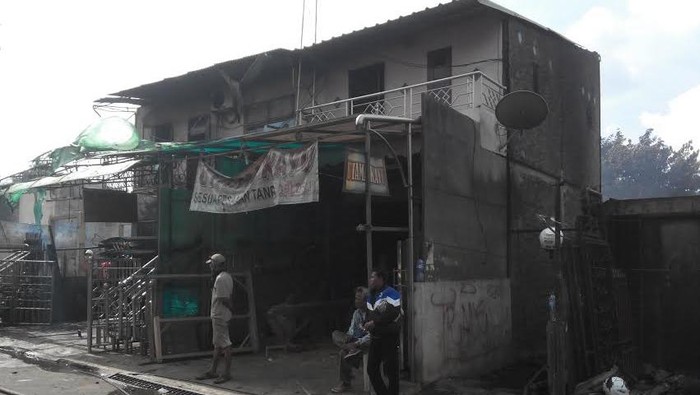 Unik, Rumah di Sekelilingnya Terbakar tapi Rumah Pak Hilman di Bukit Duri Selamat