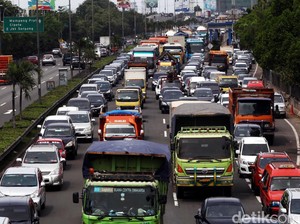Terjebak Macet Panjang Saat Liburan? Waspadai 4 Masalah Kesehatan Ini