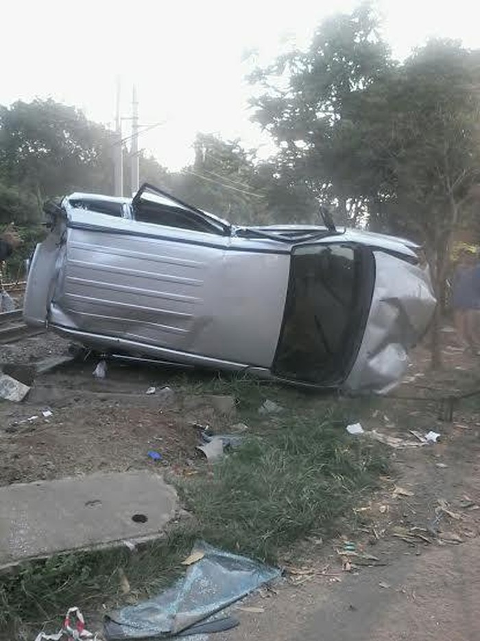 Begini Penampakan Avanza yang Ringsek Ditabrak KRL di Tanah Kusir