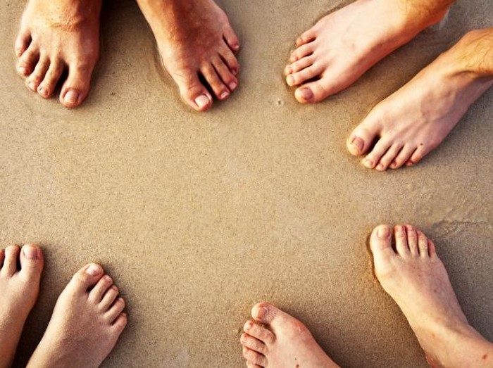 Kulit Tangan dan Kaki Belang? Atasi dengan 9 Cara Alami Ini Foto: Thinkstock Kulit Tangan dan Kaki Belang? Atasi dengan 9 Cara Alami Ini Foto: Thinkstock