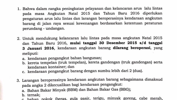 Ingat! Mulai Besok Hingga 3 Januari 2016, Truk Dilarang Lewat Jalan Raya