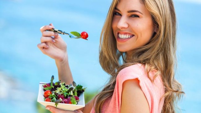 Trik Hindari Bobot yang Kian Bertambah Saat Natal