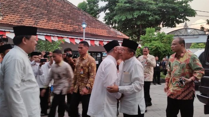 JK dan 2 Ribu Santri Tebu Ireng Peringati Haul Gus Dur