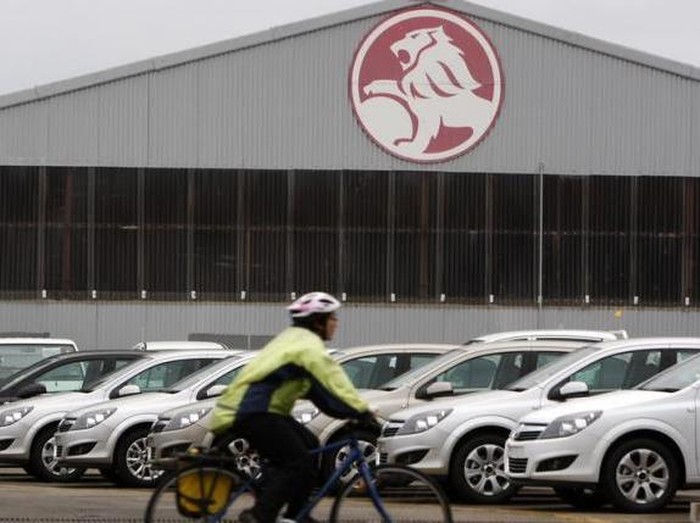 Jutawan Ini Ingin Selamatkan Pabrik Holden