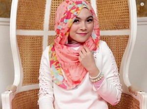 Tutorial Hijab Ala Si Cantik Laili Meutia, Personel Band Noura