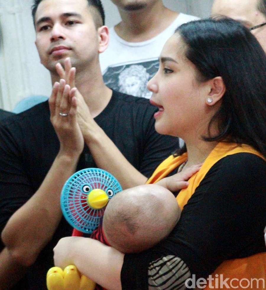 Digendong Nagita Rafathar Nyenyak Banget Tidurnya