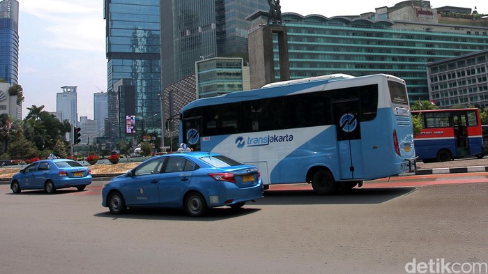 Dirut TransJ: Kami Akan Tambahkan Kernet dari Kopaja Untuk Bus Feeder