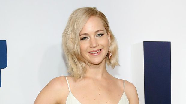 NEW YORK, NY - DECEMBER 13:  Actress Jennifer Lawrence attends the 