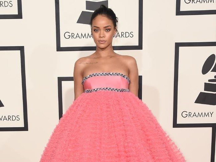 Pertanyaan Soal Album Baru Rihanna yang Masih Belum Terjawab!