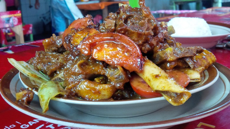 Keripik Singkong Pak Manto Senopati - Sate kambing pak Manto bintaro