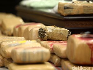 Kapolres Jakpus Bantah Anak Buahnya Disekap Saat Gerebek Pesta Narkoba