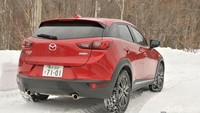 Saya sengaja membawa CX-3 ke jalan yang membeku. Ketika Anda berkendara di jalan beku dengan ban yang jelek dan handling 4WD yang buruk, ban depannya tiba-tiba akan membawa Anda keluar dari jalur sehingga membuat Anda cemas. Pool/Dok. Response.