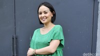 Pada kesempatan itu, Joanna tampil santai kenakan blus hijau, jeans biru dan sepatu hitam. Pool/Noel/detikFoto.