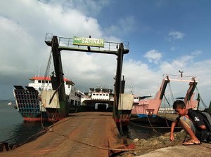 Kemenhub Perpanjang Batas Larangan Operasi Kapal Barang ke Selat Bali