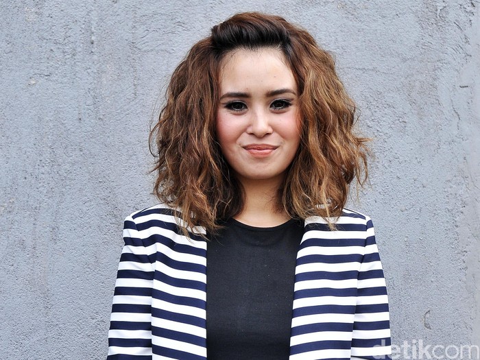 Cerita Ayushita Liburan ke Jepang dan Nonton Radiohead