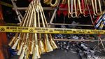 Lokasi Pedagang Terompet Bersampul Alquran Digaris Polisi