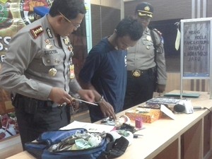 Bobol Minimarket, Maling Gagal Gasak ATM di Koja
