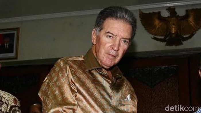Bos besar freeport Jim Bob Moffett