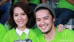 Gaya Seksi Selena Gomez, Cassandra Lee dan Randy Martin Mesra Banget