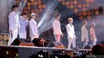 Serunya Rayakan Natal dengan BTOB di Berastagi!