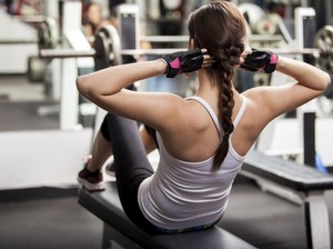 5 Olahraga yang Melatih Otot Perut agar Kencang