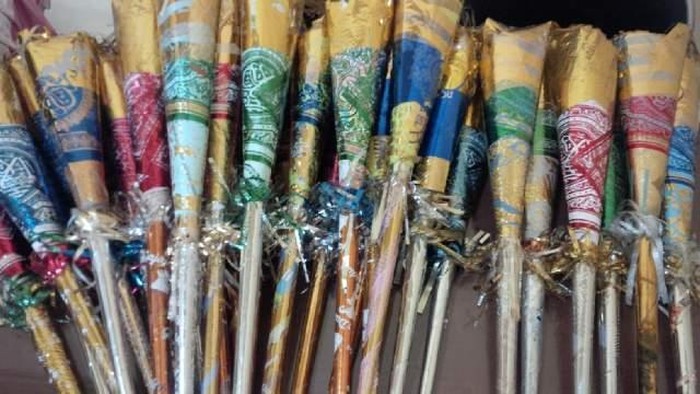Polisi Amankan 3 Pedagang Terompet Bersampul Alquran di Jember