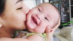 So Cute! Ini 10 Balita Seleb Paling Ngegemesin di 2015