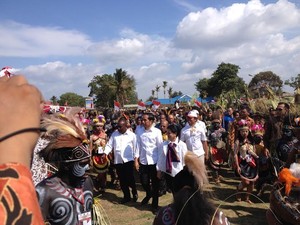 Kepala Suku Wamena Minta Jokowi Percepat Pembangunan dan Turunkan Harga BBM
