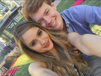 Ternyata Cinta Laura Sudah Putus dengan Penulis Asal Hollywood 