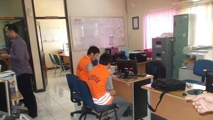 36 WNA Dideportasi Kantor Imigrasi Tanjung Perak Selama 2015