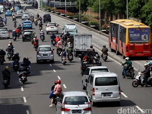 Buat para Orangtua, Anak-anaknya Beri Edukasi yang Benar di Peringatan Tahun Baru