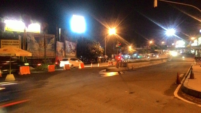 Akses ke Puncak Malam ini Sepi, Penutupan Arus Belum Diberlakukan