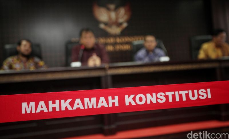 Mahkamah Konstitusi, MK