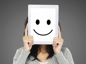 Gadis 15 Tahun Ini Kampanyekan Emoji Hijab
