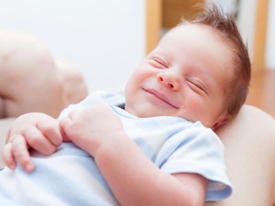 Ide Nama Bayi dari Bahasa Prancis Ide Nama Bayi dari Bahasa Prancis