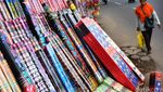Penjual Kembang Api Sambut Tahun Baru
