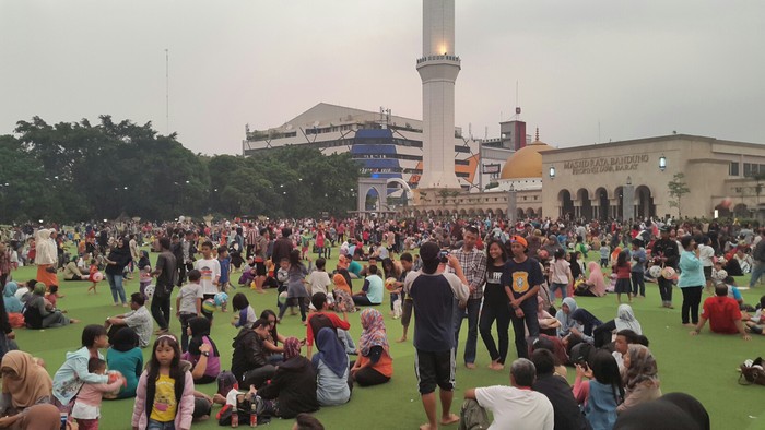 Ruang Publik di Bandung, Bagaimana Perawatannya setelah Dimanfaatkan Warga?