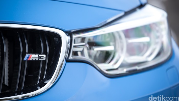 Fitur Anyar BMW Ini Bikin Booking dan Menuju Restoran Lebih Mudah