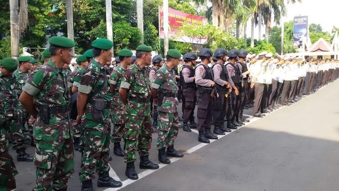 Polisi Akan Tindak Tegas Masyarakat yang Bunyikan Petasan di Malam Tahun Baru