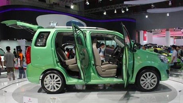 Suzuki Luncurkan Wagon R 7 Seater Bulan Maret