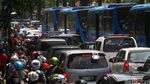 Ruas Jalan Menuju Ragunan Macet Total