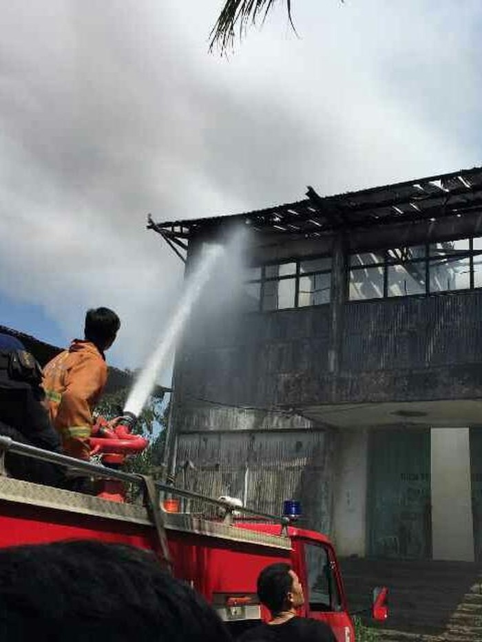 Gudang Tani di Maros Sulsel Terbakar, 2 Ton Bibit Padi Ludes