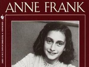 6 Buku yang Dilarang Kehadirannya di Sekolah Amerika Serikat, Kenapa Ya?