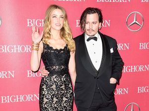 Cerai, Johnny Depp Minta Pengadilan Tolak Permintaan Nafkahi Amber Heard