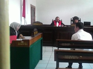 Didakwa Korupsi Dana Hibah, Politisi Golkar Dituntut 3 Tahun Penjara