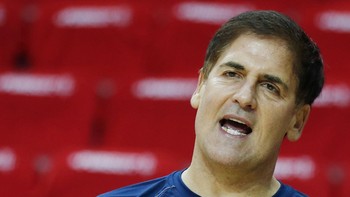 Mark Cuban, pebisnis teknologi dan pemilik Dallas Maverics berhasil menjadi miliuner pada tahun 1998 ketika umurnya 20 tahun. Ia sukses mendapatkan predikat itu setelah menjual perusahaannya, Broadcast.com. (Foto: Scott Haleran)